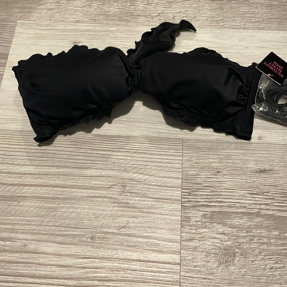 🆕✨ Victoria secret swim top